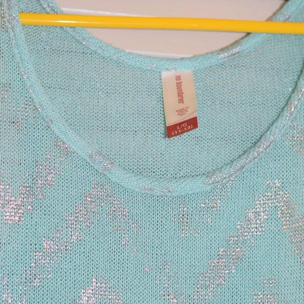 No Boundaries Turquoise Muscle Tee - Picture 3 of 3